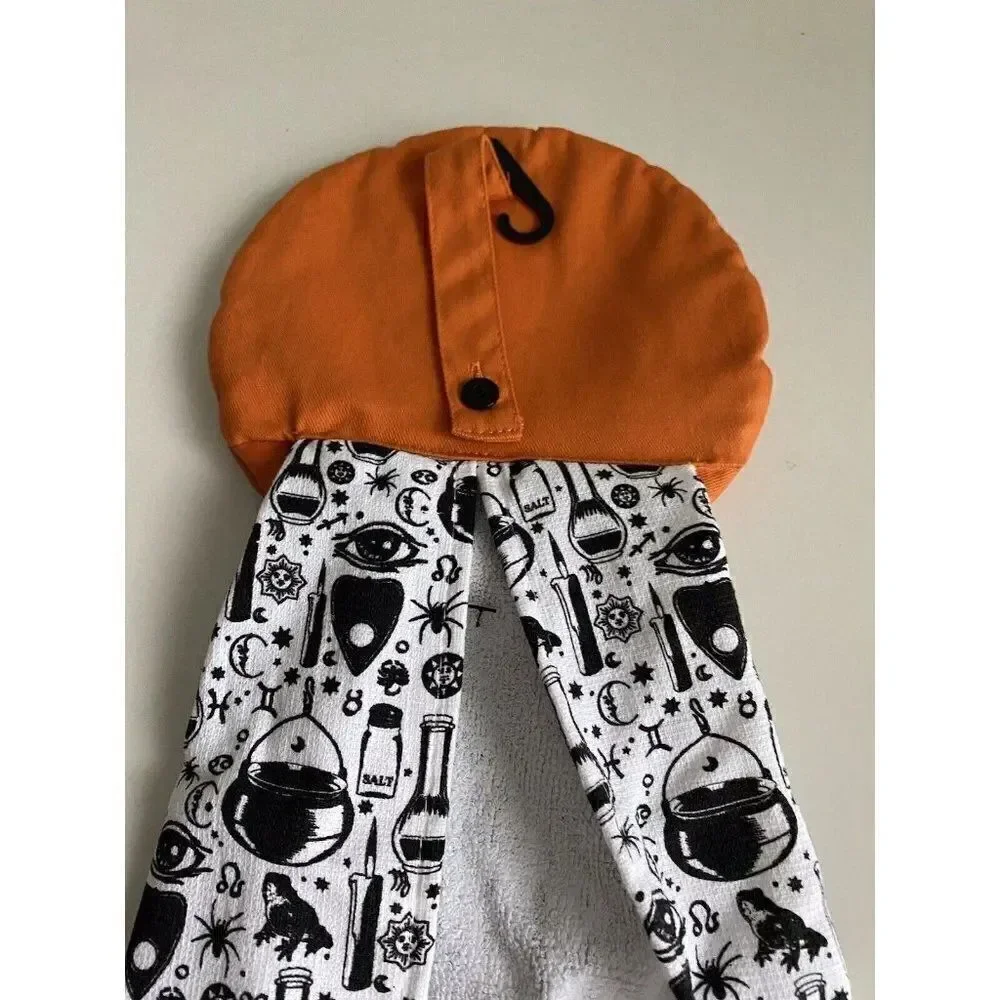 Disney Hocus Pocus Hanging Kitchen‎ Towel Sanderson Sisters Halloween NEW